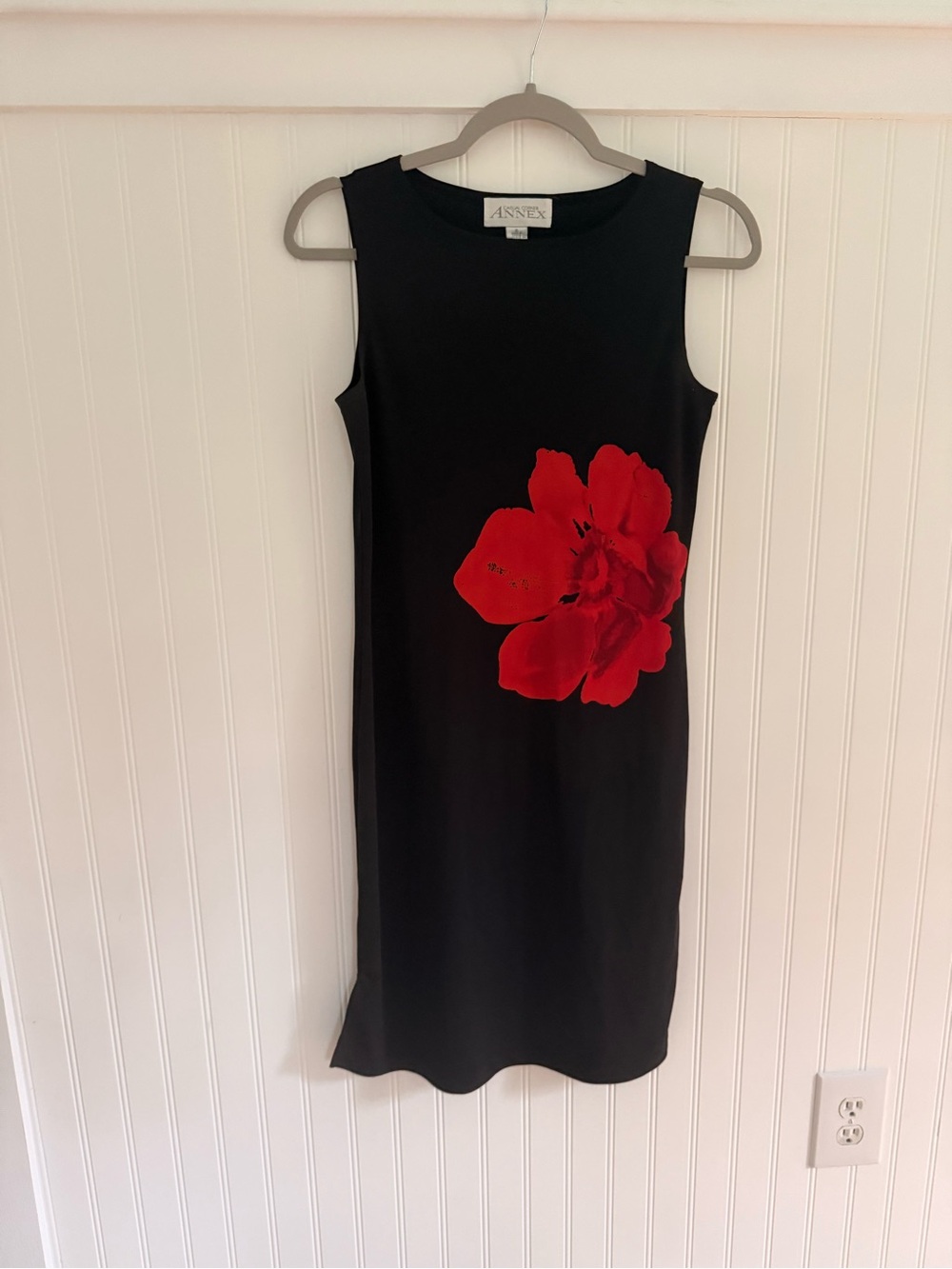 Black Sleeveless Shift Dress with Red Statement Flower